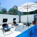 Sunrise Apartments